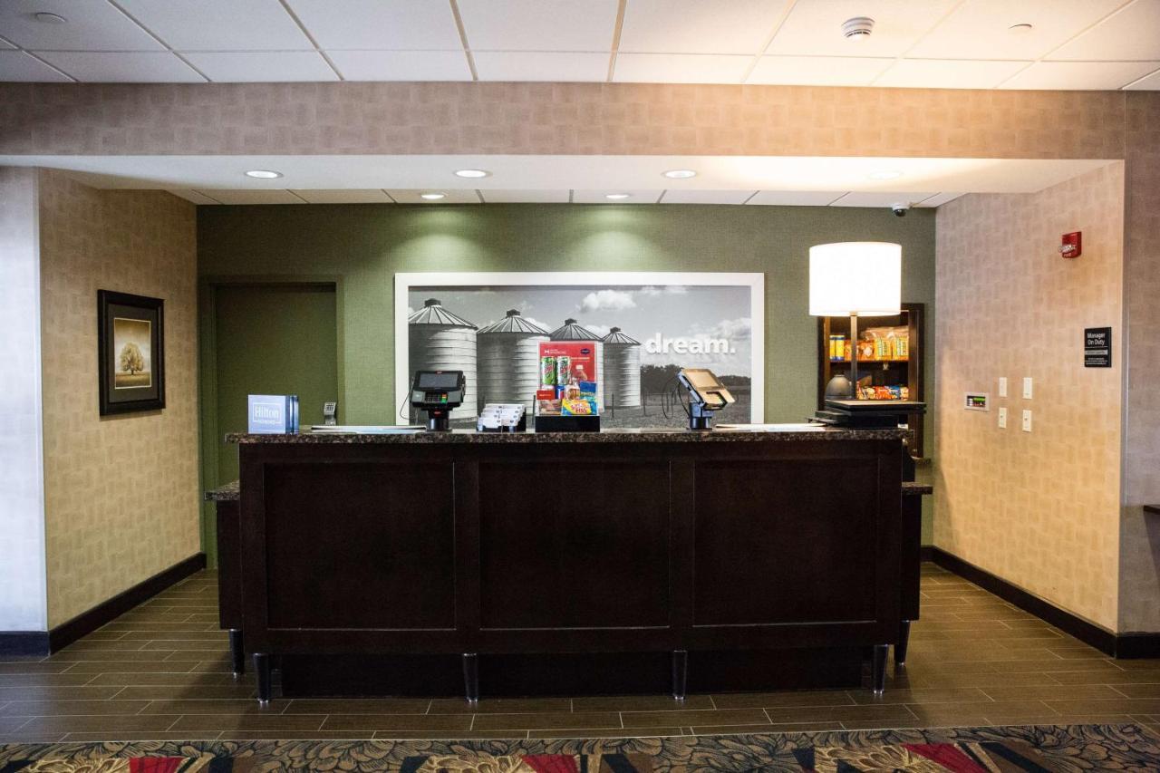 Hampton Inn & Suites Bismarck Northwest Luaran gambar
