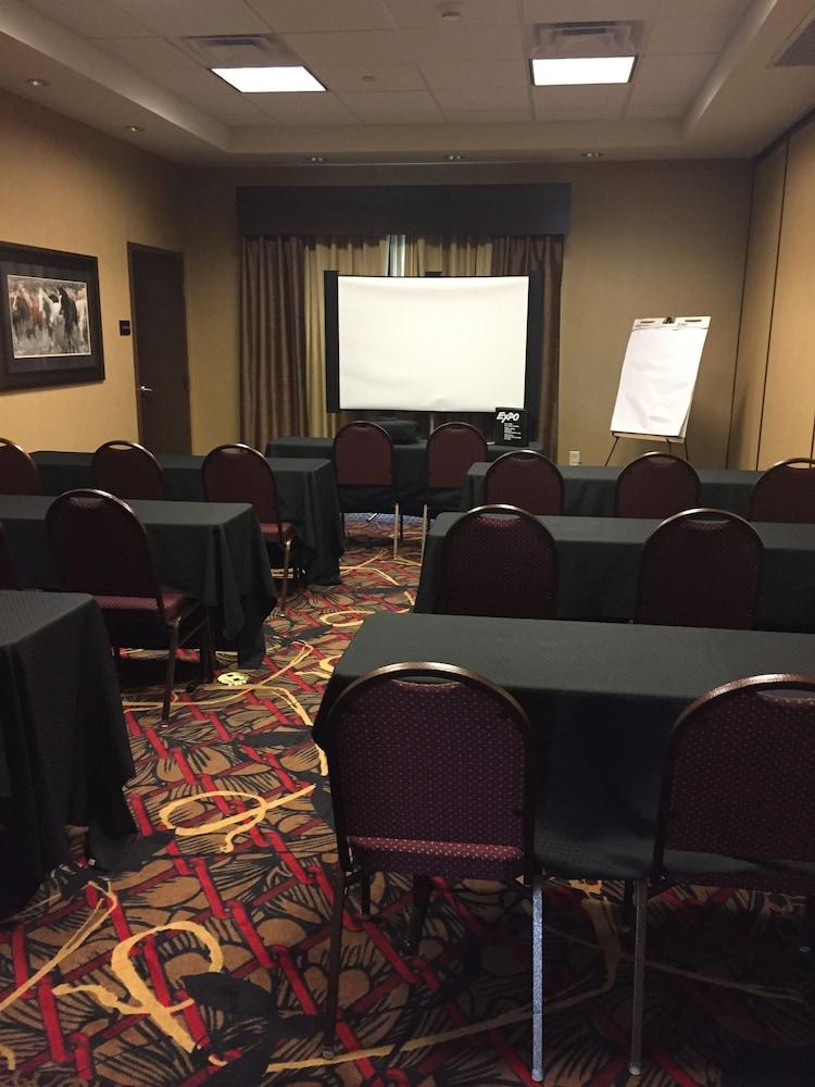 Hampton Inn & Suites Bismarck Northwest Luaran gambar