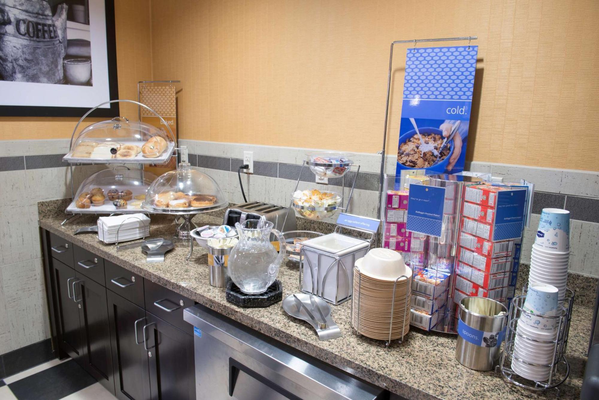 Hampton Inn & Suites Bismarck Northwest Luaran gambar